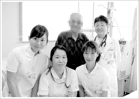 友の会役員さんも晴れやかに