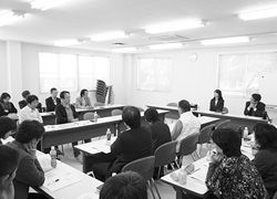長野県介護支援室出前講座 「長野県高齢者プラン〜方向性と取り組み」を聞きました