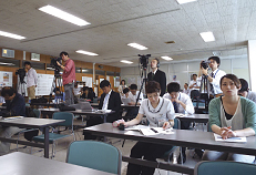 講評をしてくださった長野県看護大学の有賀智也助教と松澤有夏助教